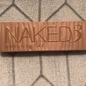 Naked 3 Urban Decay eyeshadow Palette